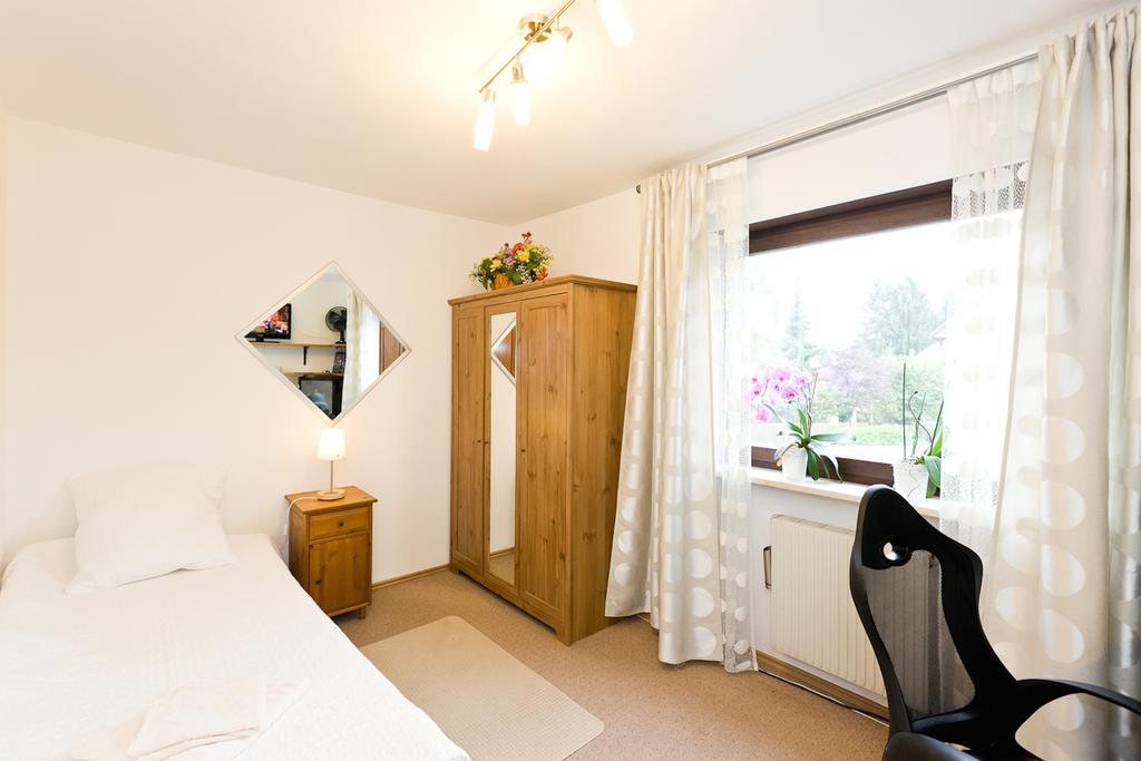Bed And Breakfast Zeevat Munich Room photo